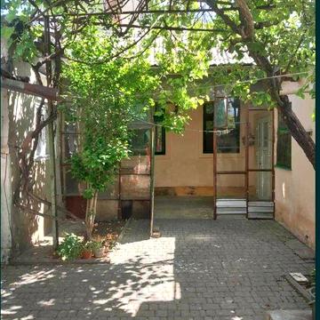 Продам отдельно стоящий дом центре Слободки