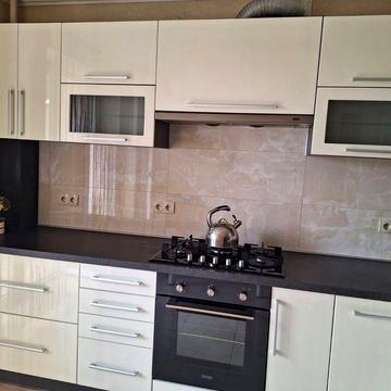 1 кімнатна Кисилевської,Незалежності мазлі