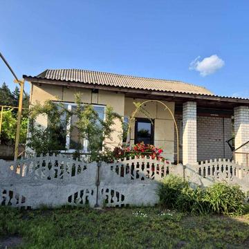 Продається будинок в М.Кохнівці