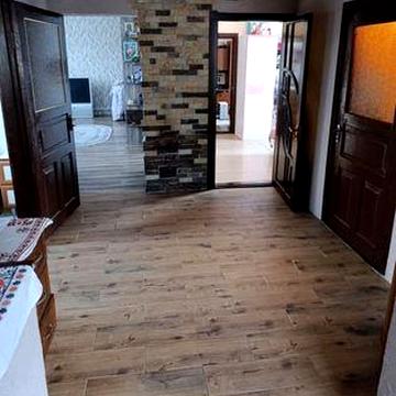 Продам житловий будинок на 60 сотках землі 7км. від Вінниці