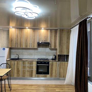 Здам 1-кімнатну студію на Подолі.Власник.Без комісії.