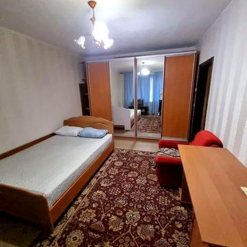 Сдам 1 кімнатну квартиру бульвар Висоцького 5