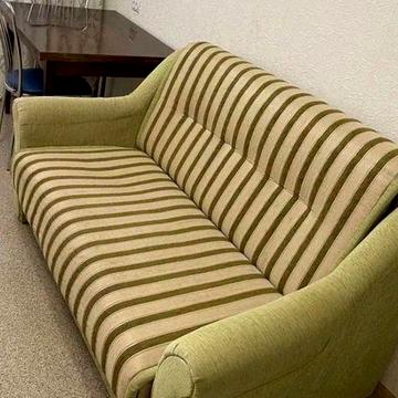 Здается 2 кімнатна квартира в центрі від власника