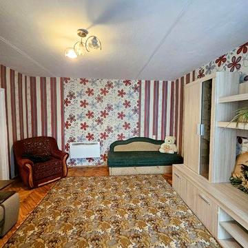 Оренда 1-кімнатна квартира, з меблями і технікою