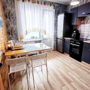 Бориса Гмирі вул., 20