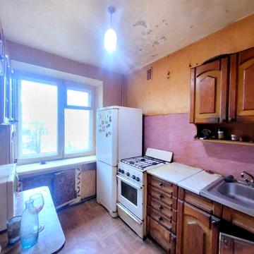 Продається 1 кімнатна квартира на Захисників України. єВідновлення.