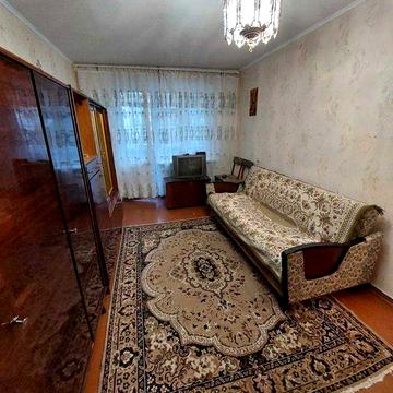 Здається 1-а квартира, 12 квартал