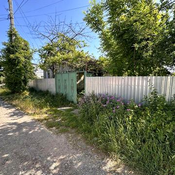 Продам дом на Ленпоселке ( рядом Авангард )