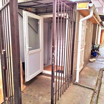 1 кімнатна частина будинка у Центрі, фасад, р-н городка "Казка"