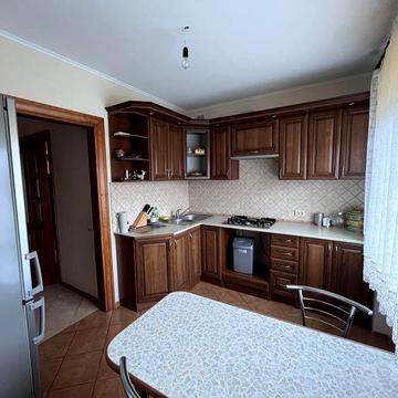 3-х кімнатна квартира у м. Рава-Руська