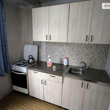 Довгострокова оренда 1к Квартира Аркадія Голуба (Постишева) вулиця