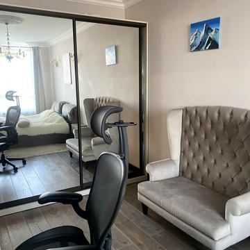 Каховська вул., 62-А