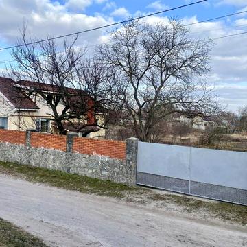 Продам будинок 1 км. від Кременчука 195 м2 9 соток