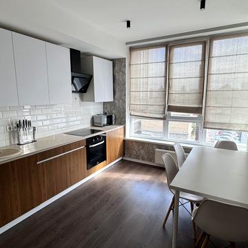 Камянська вул. (Дніпродзержинська), 6