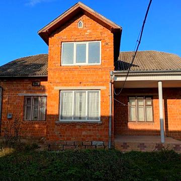 "ГАРЯЧА ПРОПОЗИЦІЯ !  Терміново продам будинок у с. Яблунів "