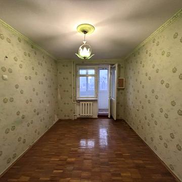 2 ком. квартира в кирпичном доме. Фонтан