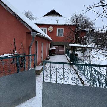 Продам будинок.Вінницька обл.м.Бар