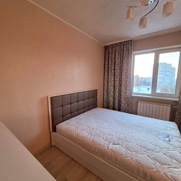 Довгострокова оренда 2к Квартира Зенітного полку (Некрасова) вулиця