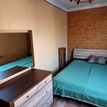 Продається 2-кімнатна квартира