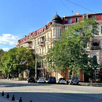 Продаж квартири в центрі з камином +АГВ +власне укриття.вул.Софіївська