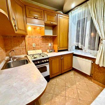 Вільна! Оренда  2-кімнатної квартири з власним опаленням