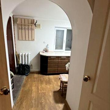 Сдам пол дома на совхозе со своим двором