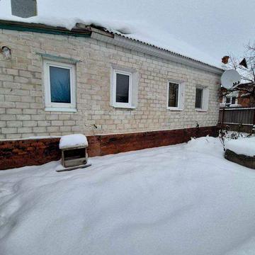 Продам будинок м. Зміїв