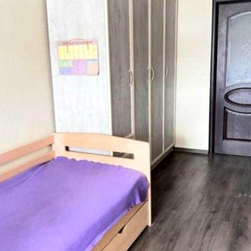 М.Холодная Гора, продам 2ух комн.кварт.,ул.Профсоюзный бульвар 7,Hg11