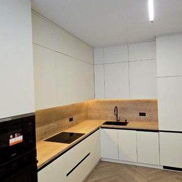 Одно кімнатна новобудова в клубному  будинку