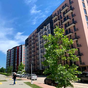 Під Голоском вул., 16Б