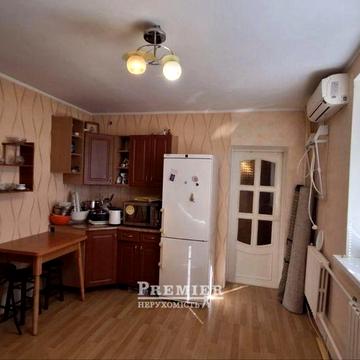 Готове житло! 2-кімнатна у комуналці з ремонтом та ВСІМ необхідним