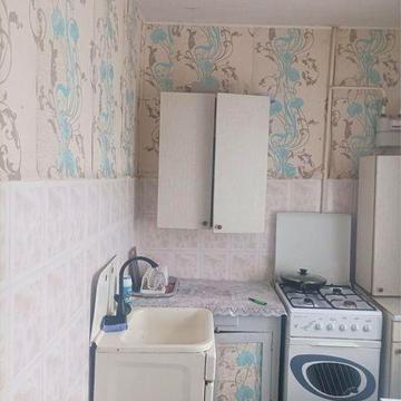 Продам 1 ком . Левый берег 3 мкр.