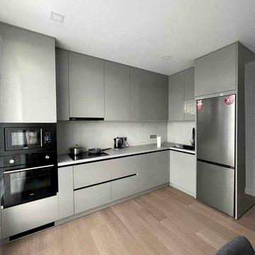 Оренда центр Коновальця