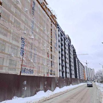 Продаю 2кімнатну квартиру з терасою біля Міського Озера. Манхеттен Ап.