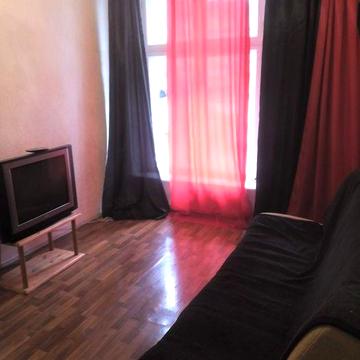 Сдаю 2х ком квартиру в центре ул Ришельевская