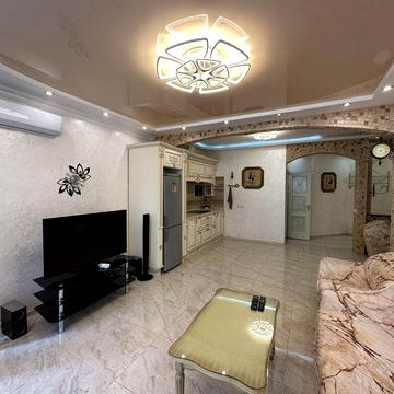 Продажа добротной 3к студии в Аркадии