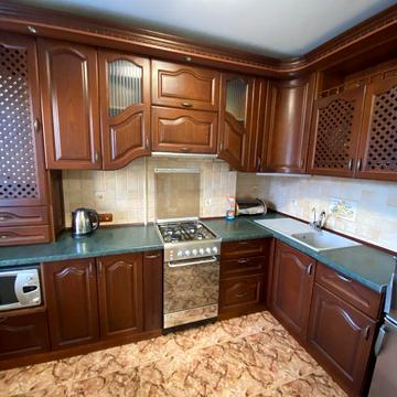 Добротная 3к на Намыве с автономкой