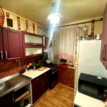 Оренда 3-к квартири по вул. Української Народної Республіки (Зеленко)