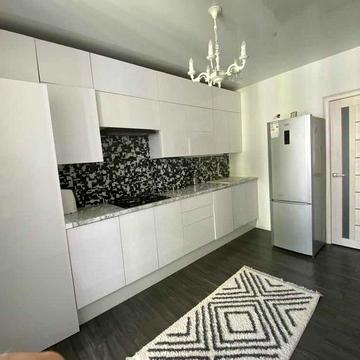 Стильна 2-к квартира, тепла підлога, посудомийка. Без комісії!