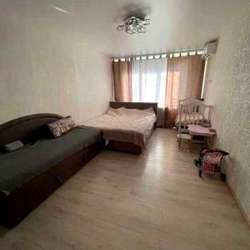 Здається 1-кімнатна квартира,Голосіївський проспект,15-Б