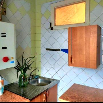 Продам 2 х ком квартиру в Центре