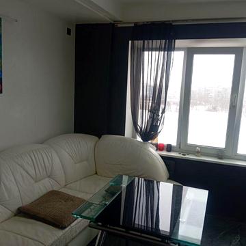 Продам 2 ком.квартиру чешку с мебелью, техн.центр Хортицкого