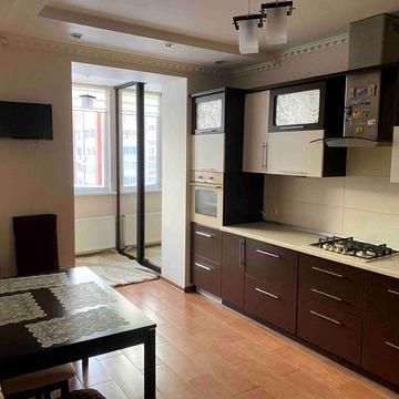 Оренда 1 квартири вул. Зоряна (Арцеулова)