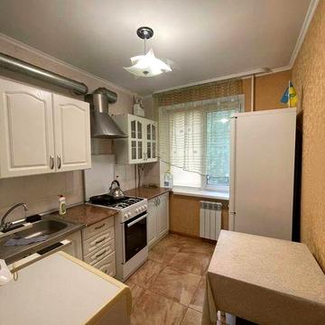 Здам квартиру на два місяці