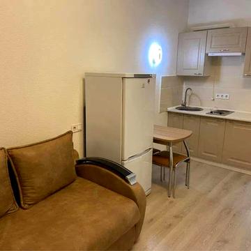 Сдам 1-но комнатную гостинку, м.Заводская,Пр.Героев Харькова.