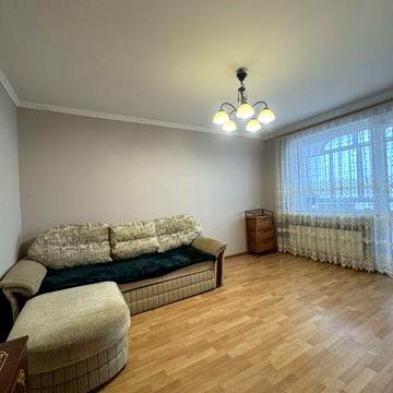 Оренда 2 кім квартири по вул. Червоної Калини