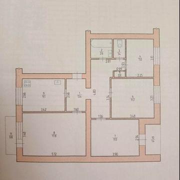 Продаж 4-х кімнатної квартири.