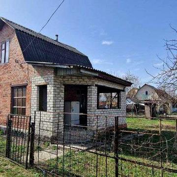 Дача в Жавинці, поруч озеро