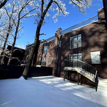 Таунхаус в шикарній локації з терасою на даху. Єоселя +