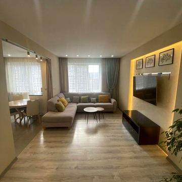 Сдам 2-ком квартиру у Парка Победы,  Генератор  67м